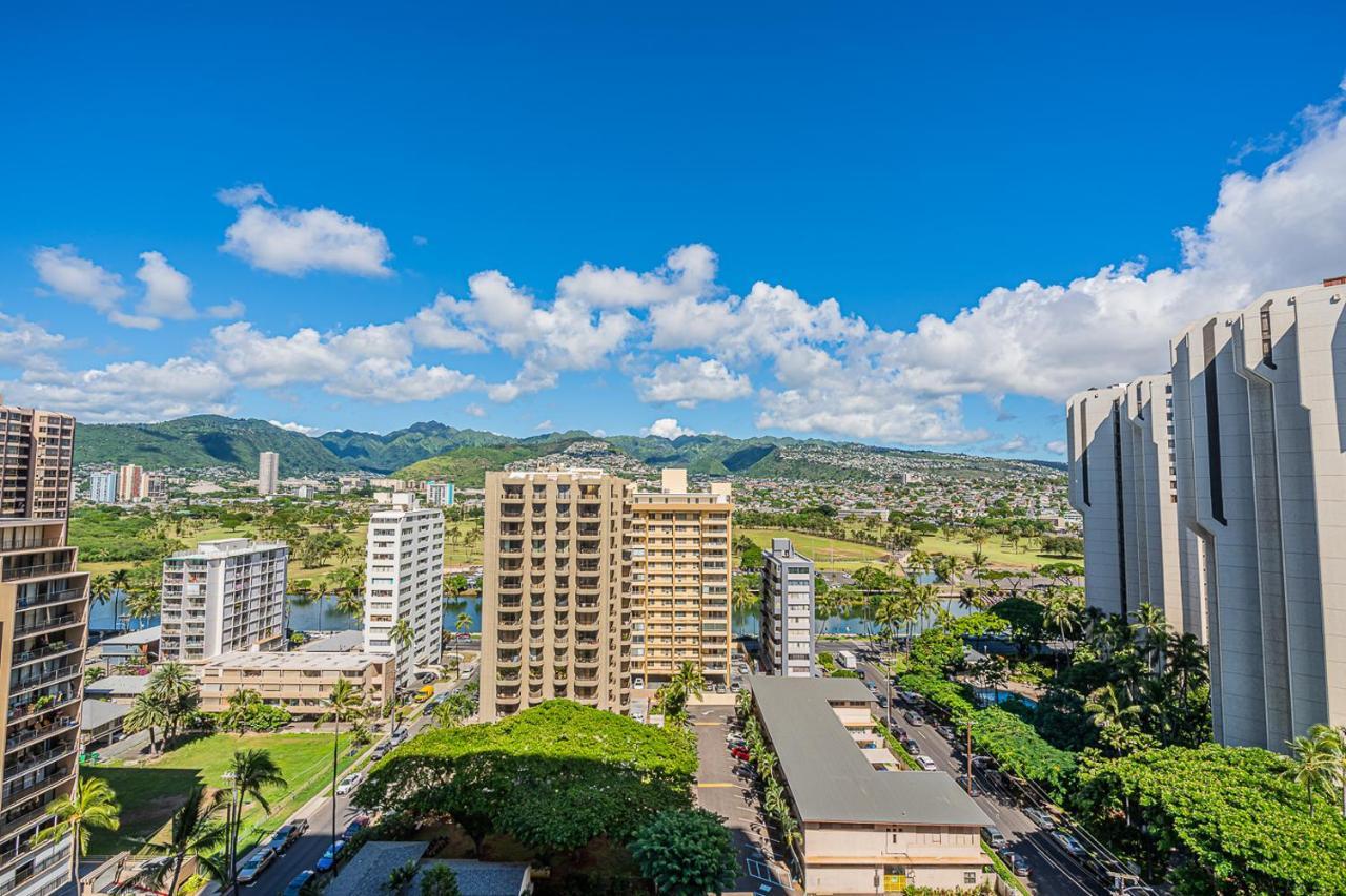 Free Parking, Pool, Sauna, Spa, Wifi, Bbq, Ac - Waikiki Banyan هونولولو المظهر الخارجي الصورة