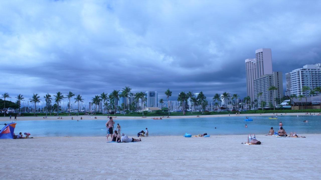 Free Parking, Pool, Sauna, Spa, Wifi, Bbq, Ac - Waikiki Banyan هونولولو المظهر الخارجي الصورة