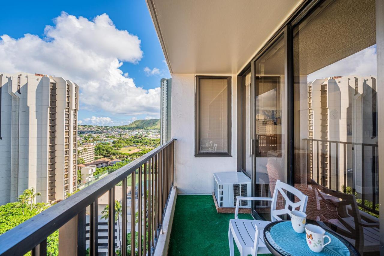 Free Parking, Pool, Sauna, Spa, Wifi, Bbq, Ac - Waikiki Banyan هونولولو المظهر الخارجي الصورة